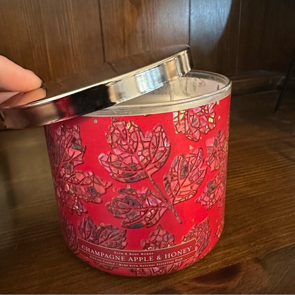 Bath and Body Works Champagne Apple & Honey 3-Wick Candle